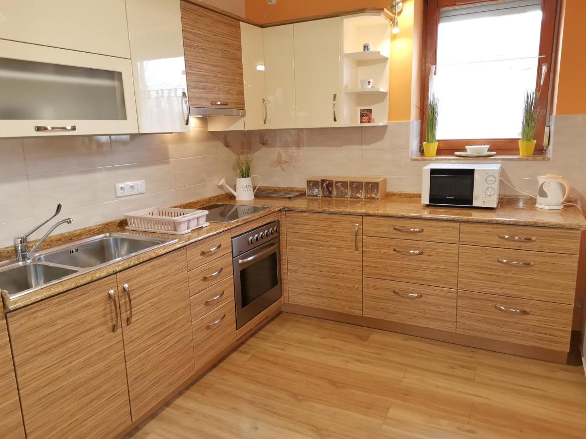 Bird Hill Apartment Budapest Bagian luar foto